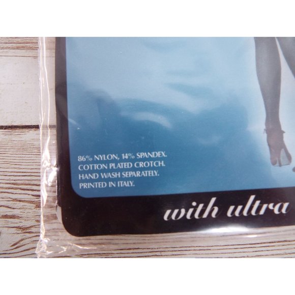 Silkies Ultra Control Top Nude Pantyhose X Tall - Picture 2 of 4